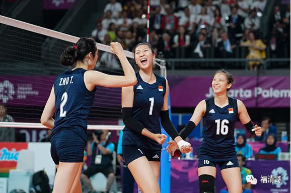 厉害了女孩子的视频,厉害了女孩一杆清台