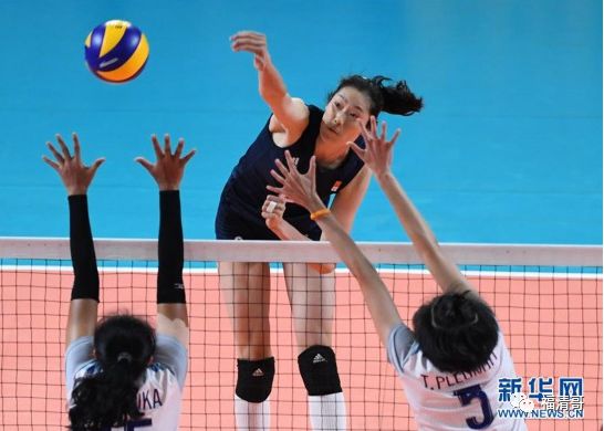 厉害了女孩子的视频,厉害了女孩一杆清台