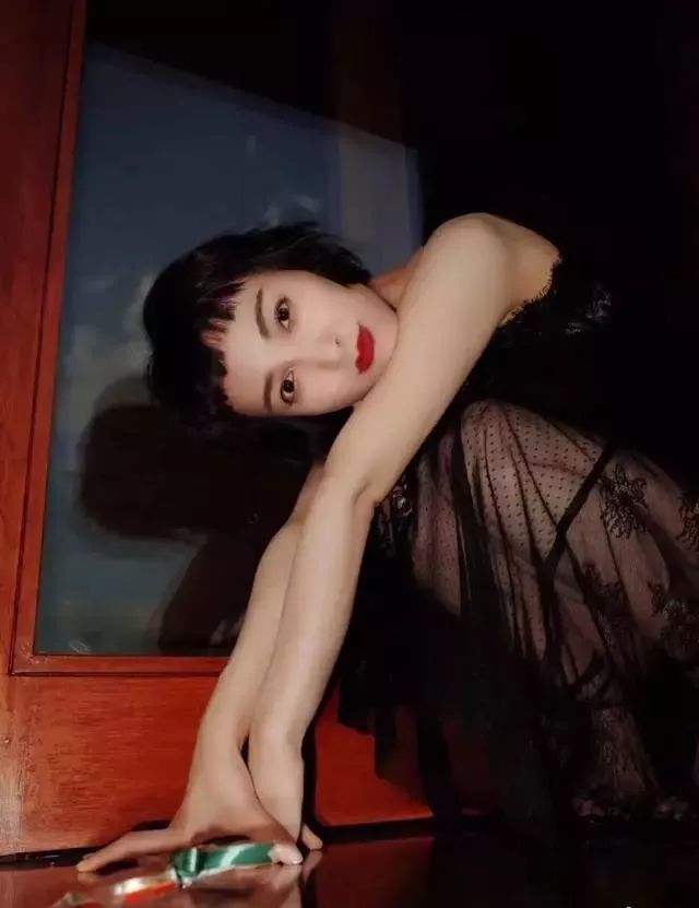 圆脸流行的发型推荐,适合圆脸的发型推荐教程