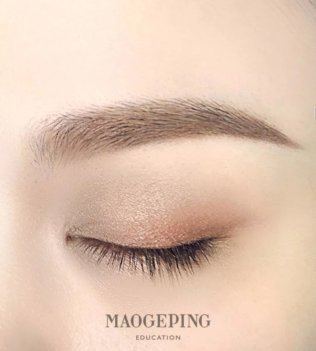 修眉画眉的正确方法,新手画眉修眉最简单方法