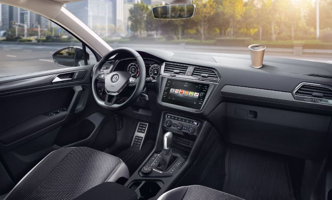 大众越野车型20-30万途观,3月日内瓦车展大众新途观渲染图