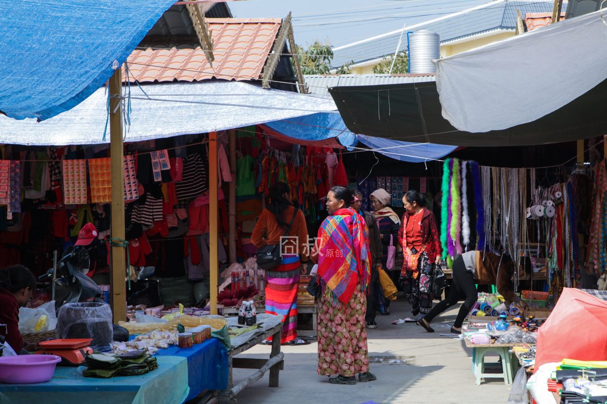 囧叔带你逛逛云南瑞丽那些游客找不到东西新鲜又实惠的市场