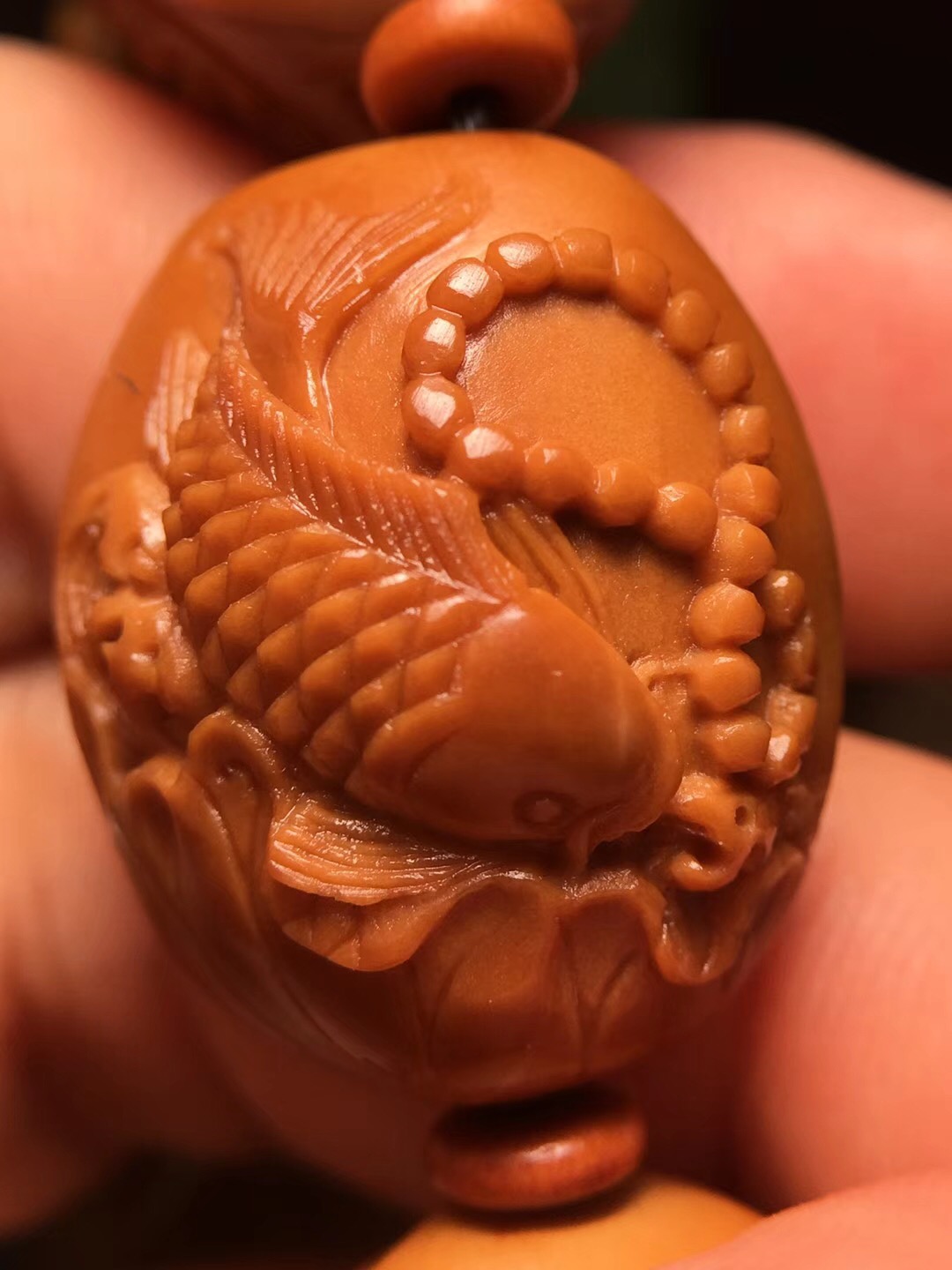 颐缘轩精品橄榄核雕,精品手工橄榄核雕