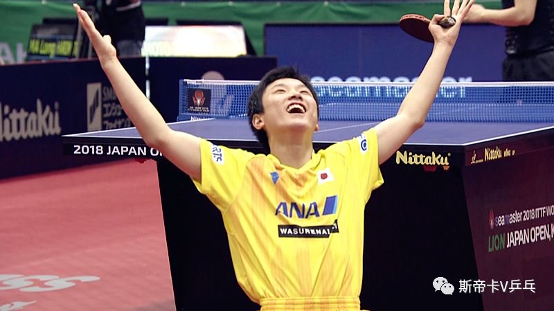 许昕的直板横打,许昕直板和削球