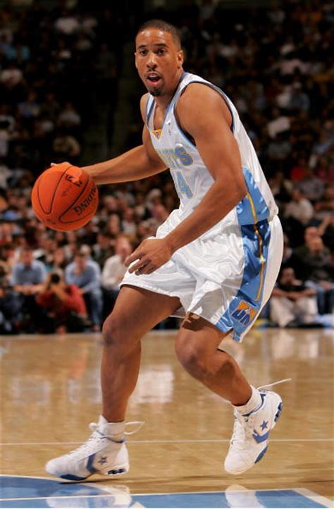 运球入门基础知识,运球的正确练习