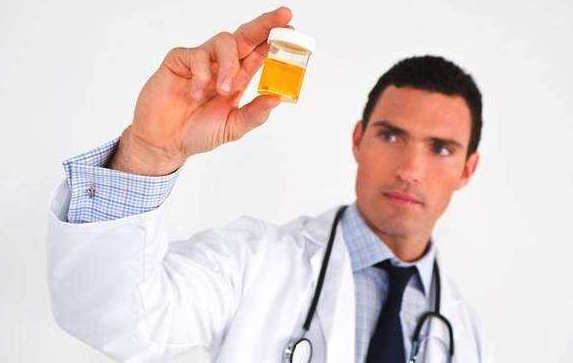 小孩尿很臭是不是生病？家长你会看尿识病吗？