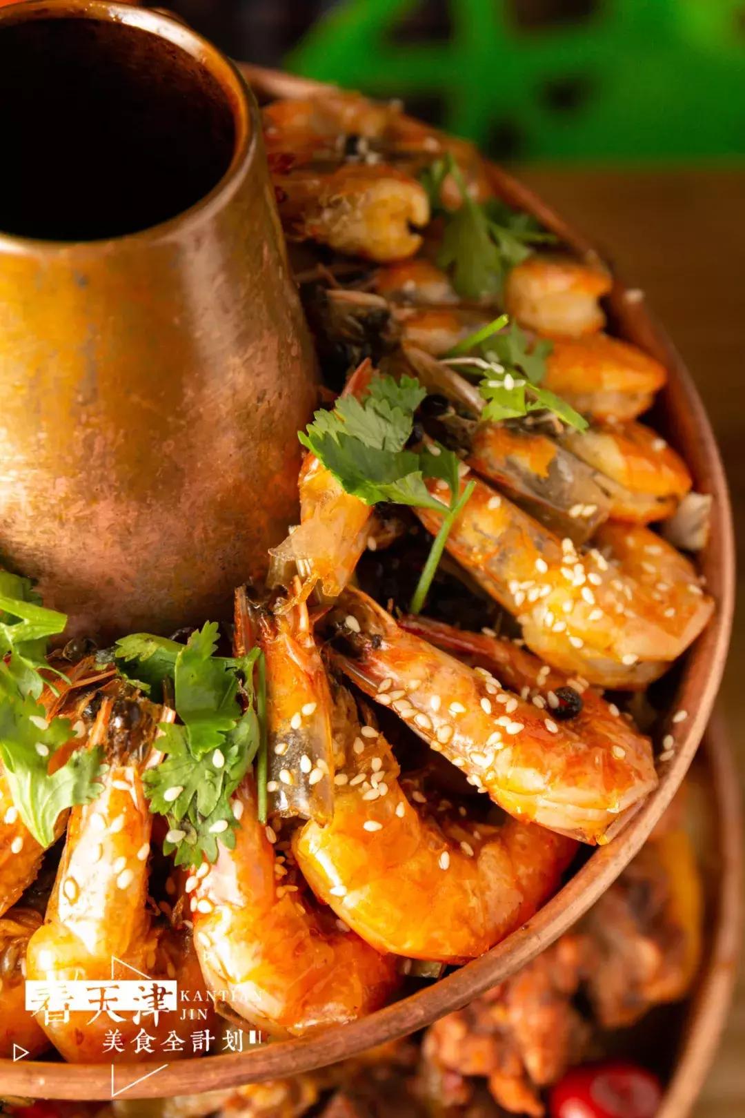 双层香辣牛蛙锅,双层炭火牛蛙锅