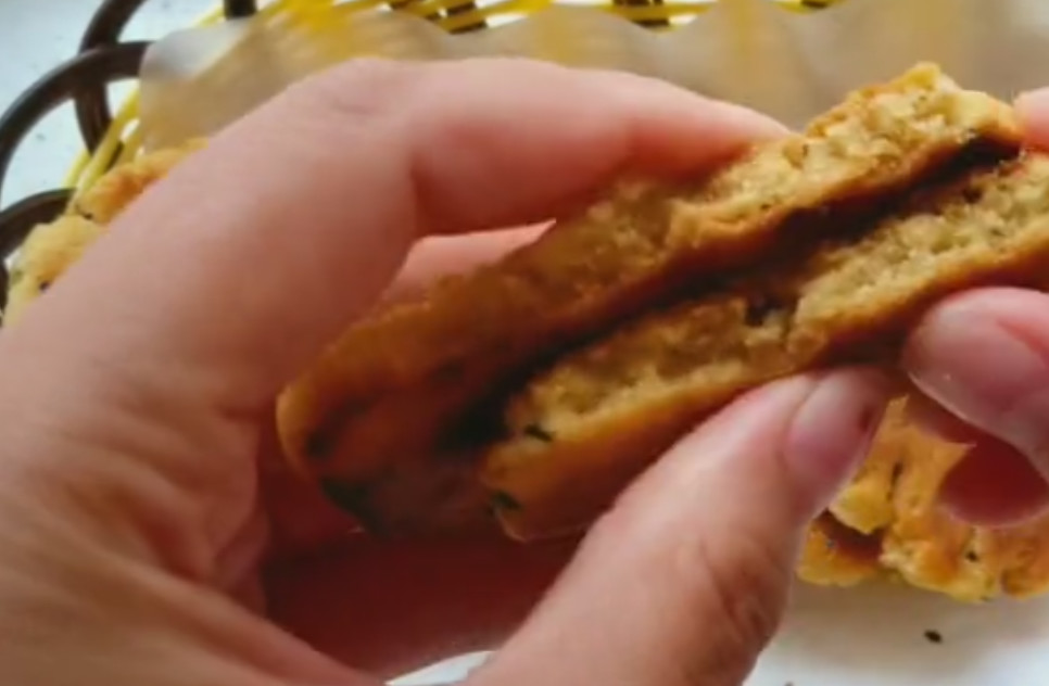 椒盐酥桃酥小饼干,酥脆的桃酥小饼干原来这么容易做