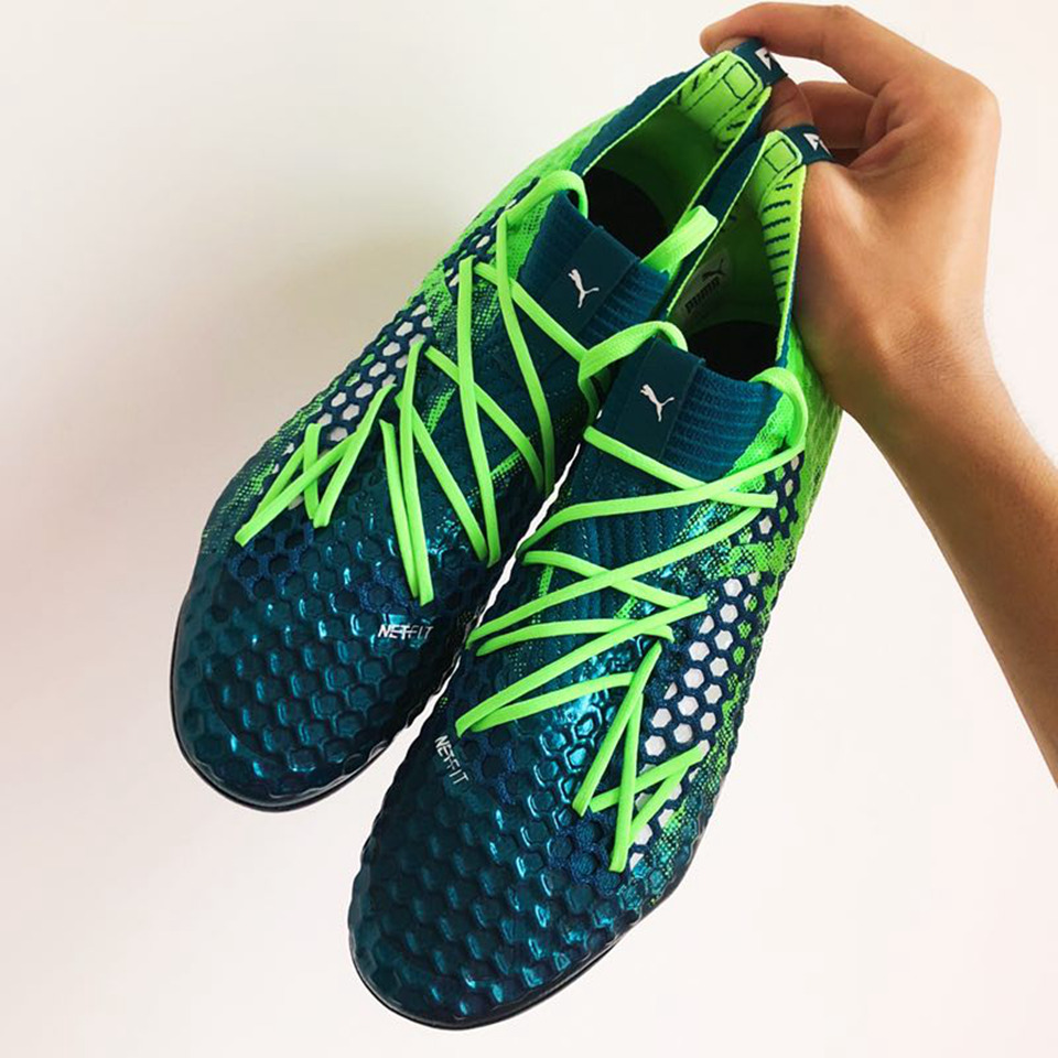 看足球鞋测评该看谁,enjoyz耐克tf足球鞋