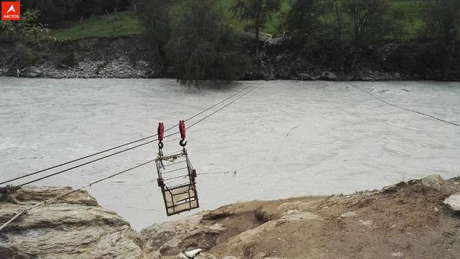 一次偶然，铸就永恒，十年驴龄的他“长存”于此-乌孙驴行记