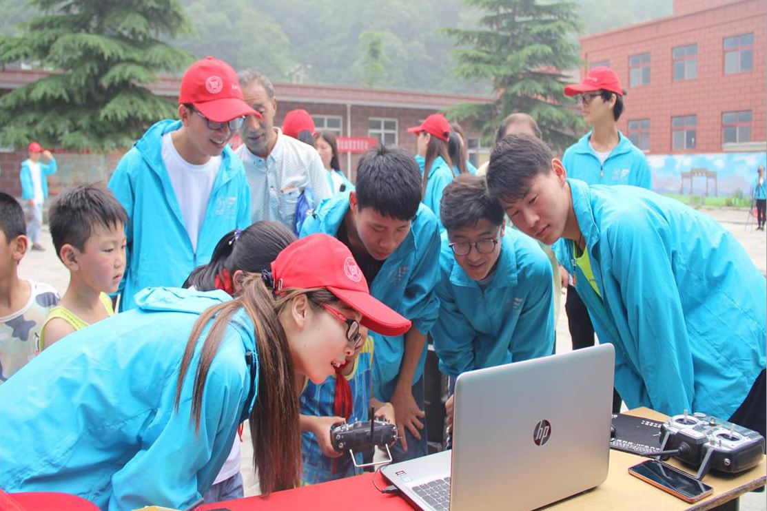 意识到父母赚钱不易,知道父母赚钱太难了怎么办