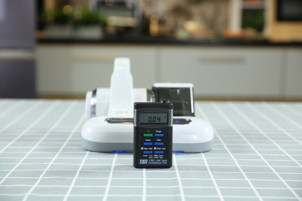 小狗d-620无线除螨仪,危机四伏翻盘小狗