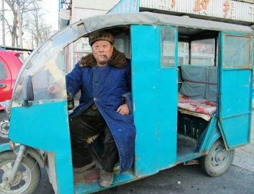 游日报｜《绝地求生》三蹦子载具超接地气！Steam上架神仙打架游戏