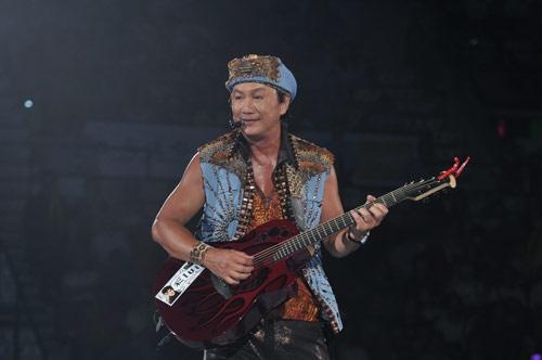 谭咏麟比较罗大佑,罗大佑思想境界