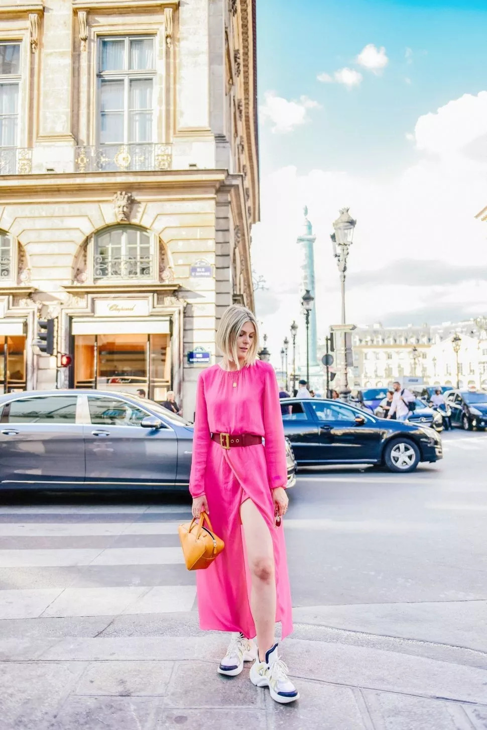 凹造型小包包,包包拍摄怎么凹造型