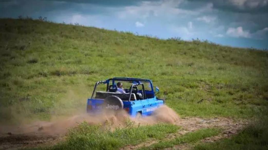 谁说买专业篮球鞋就一定要会篮球？买车我唯独钟爱四驱