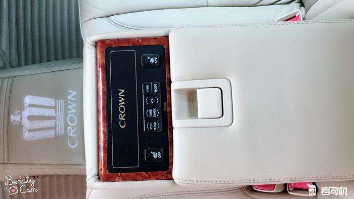 皇冠和奥迪a6l对比怎样选择,丰田皇冠sedan对比a6l