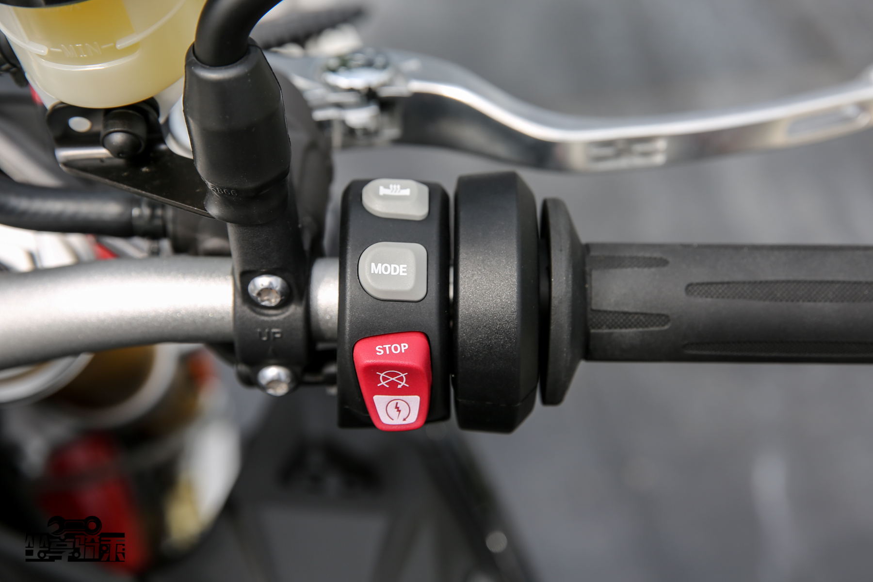 2018款宝马s1000r价格,bmws1000r新款落地