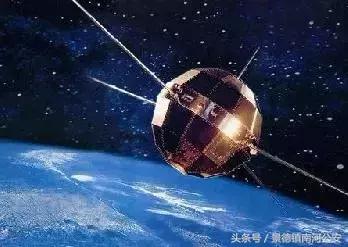 9月9日,一起感悟毛主席诗词里的巡天情怀,缅怀伟大领袖!