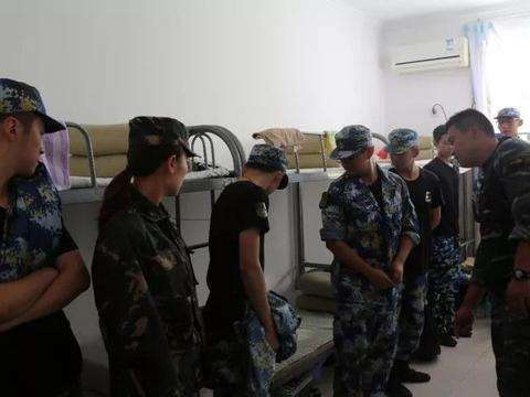 军训特辑军训小技巧新生必看,军训必备最强攻略