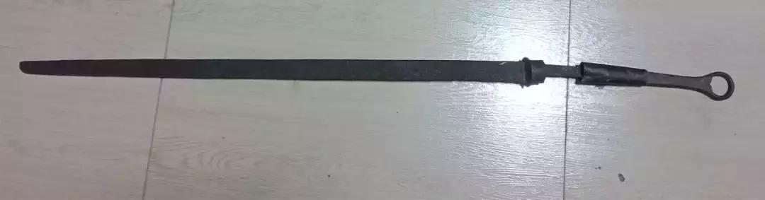 人娘还好，刀要娘了可咋办？画风突变的魏晋环首刀赏析