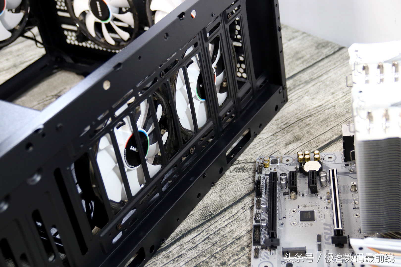 早买早享受，日常桌面晒机来一波