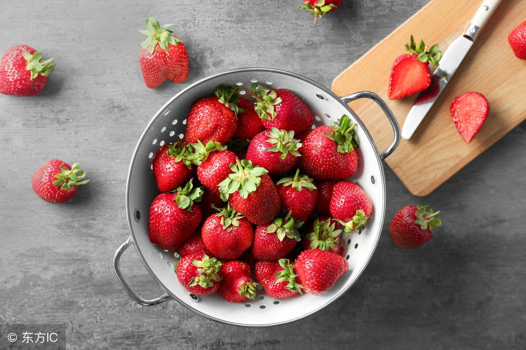草莓的功效与禁忌有哪些,草莓的功效与作用有什么好处