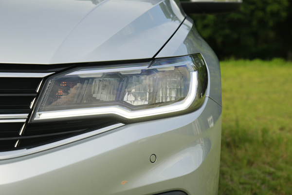 一汽大众新宝来280tsi,大众2019款1.5新宝来测试