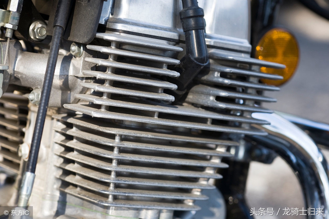 摩托车水冷油冷风冷的区别,摩托车油冷风冷水冷哪个更好一点