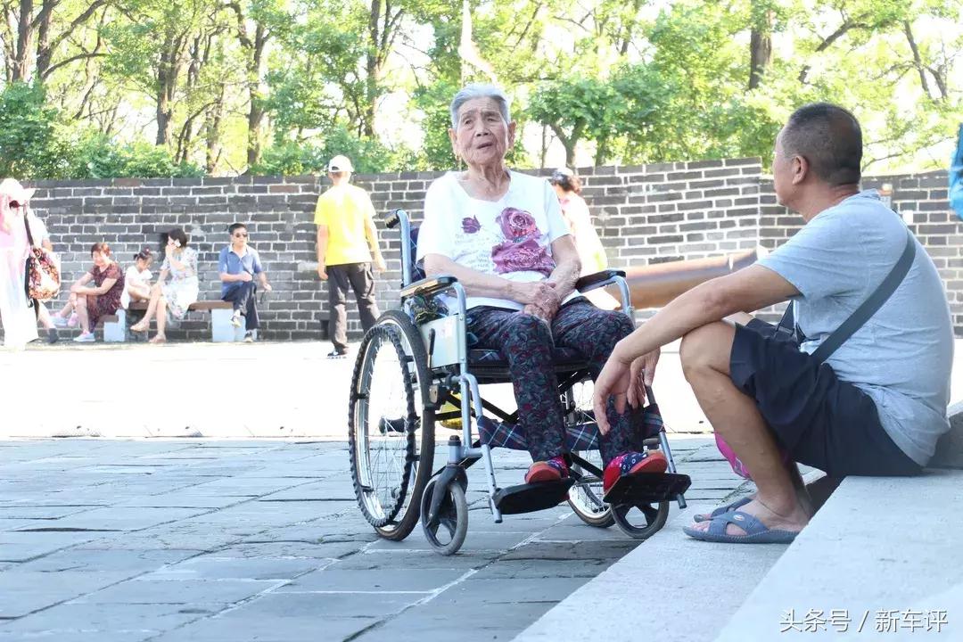 这座长城起源的城市，如今成了有钱人的后花园