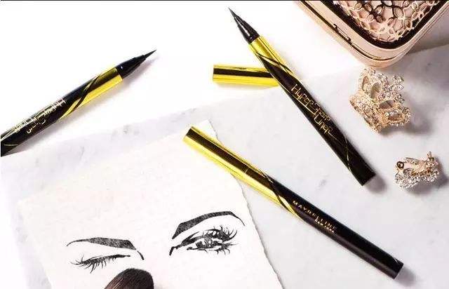 哪种眼线笔晕妆不脱妆,好用又不晕妆的眼线笔推荐女性