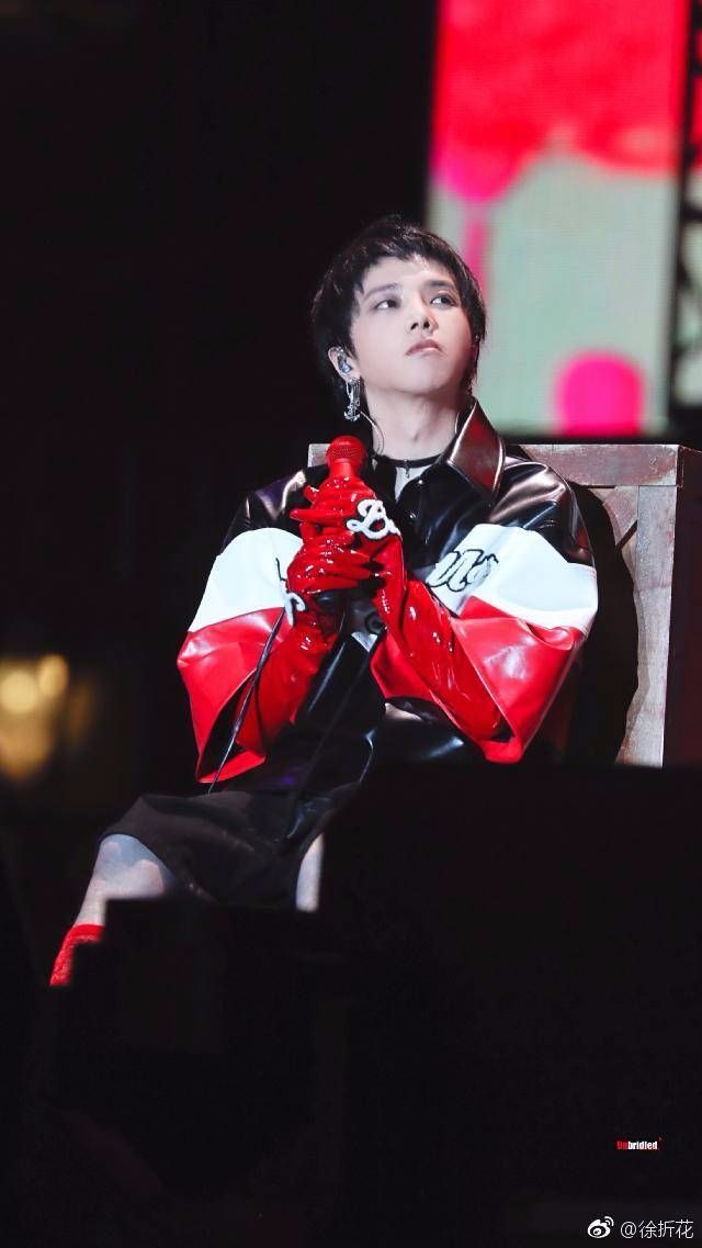 forforever华晨宇演唱会鸟巢2018,华晨宇whynobodyfights演唱会鸟巢