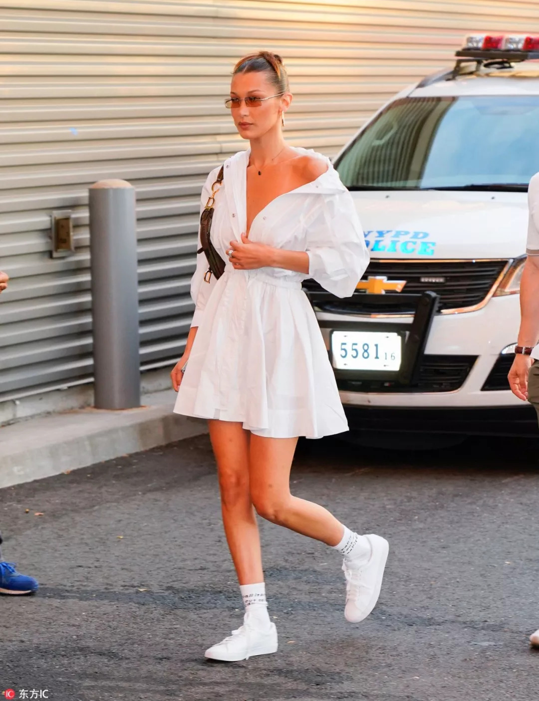 吴宣仪袜子怎么穿,细节控看过来