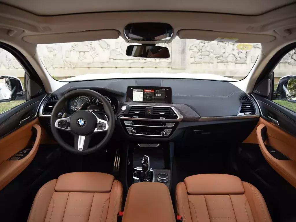 试驾新款宝马x3入门版,宝马x3国产后加长了吗