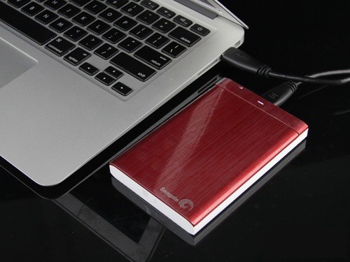 中端悍将！希捷BackupPlus1T固态移动硬盘详测