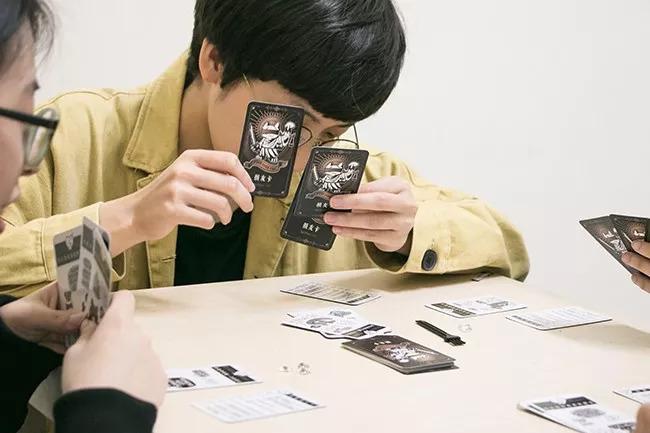 肤浅的友谊,肤浅的友情