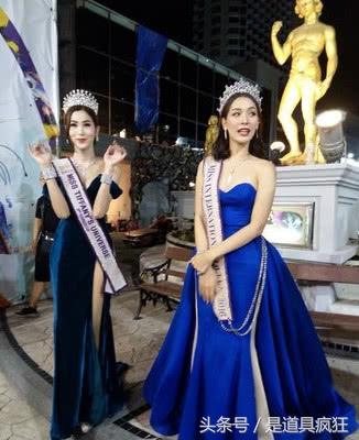 泰国人妖秀观众席，中国游客占了半壁江山，《菊花台》最受欢迎！