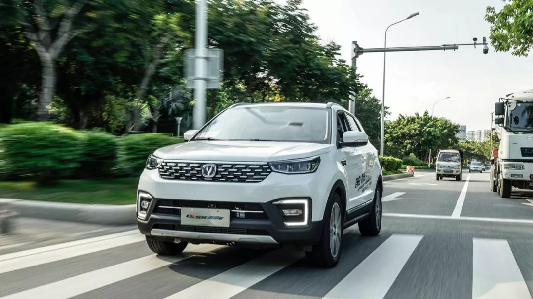 长安cs55第二代尊享版试驾,长安cs5548v混动试驾