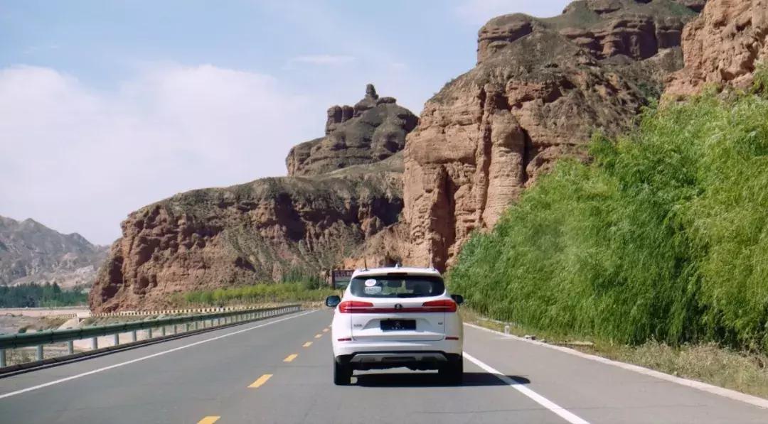 最新款比亚迪宋越野实测,比亚迪宋穿越罗布泊