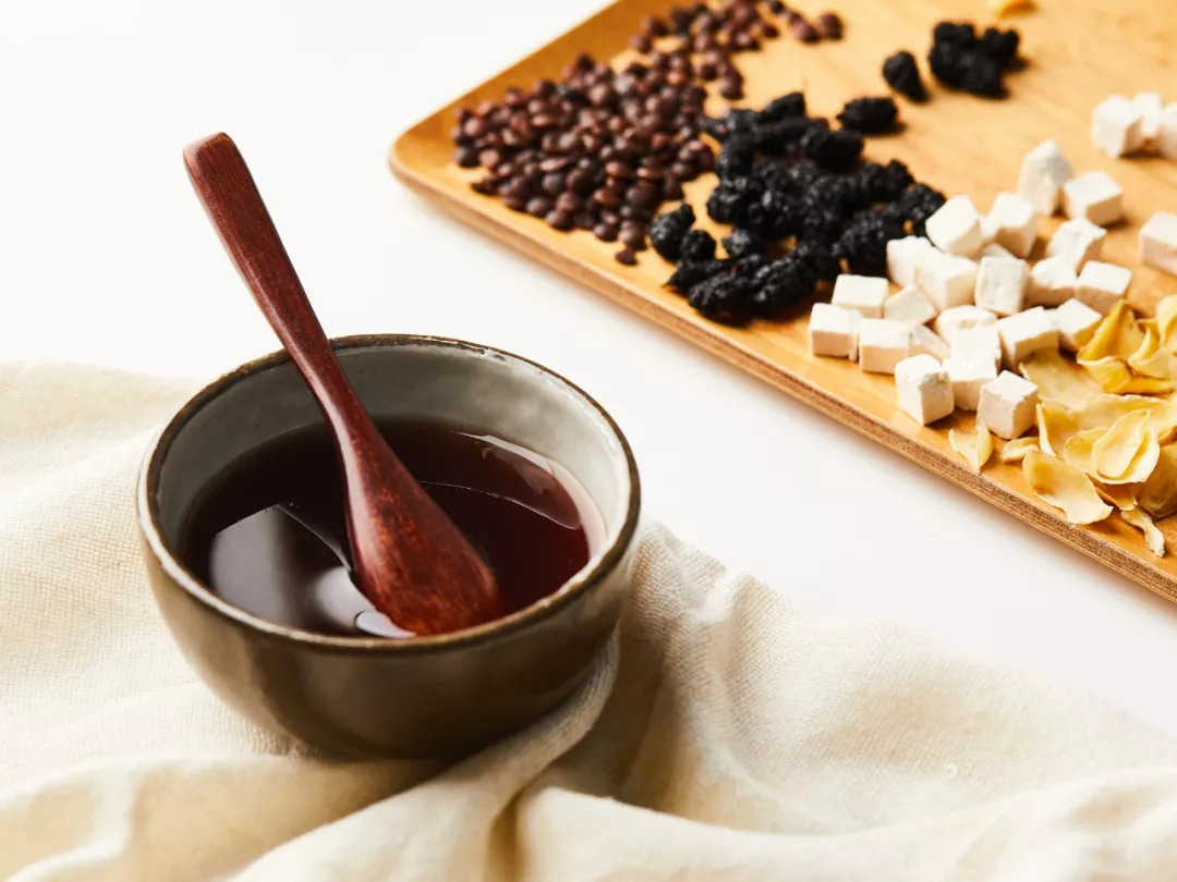 睡不着觉酸枣仁膏,睡不着觉可以试试冥想