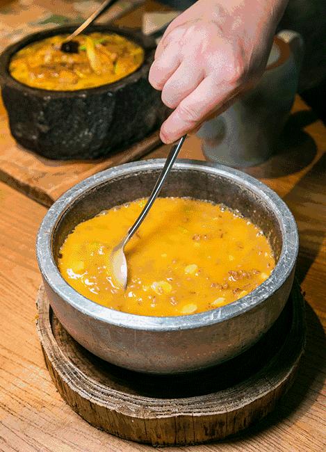 火爆魔都的川菜馆,魔都排队王川菜江汉路