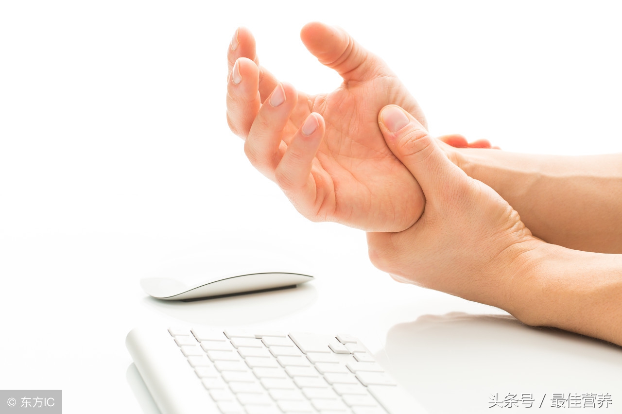 经常头晕头痛记忆力下降烦躁不安,头痛口干舌燥没有食欲怎么回事