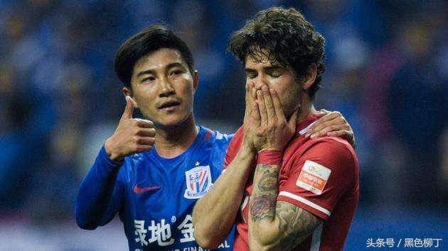 中超恶人乱踢吓得国脚后退躲避！3年前他差点一脚废掉江苏核心