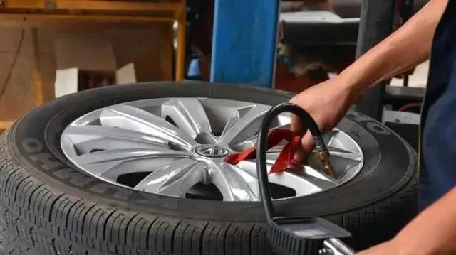 胎压常识大全图解,汽车胎压到底调多少最好