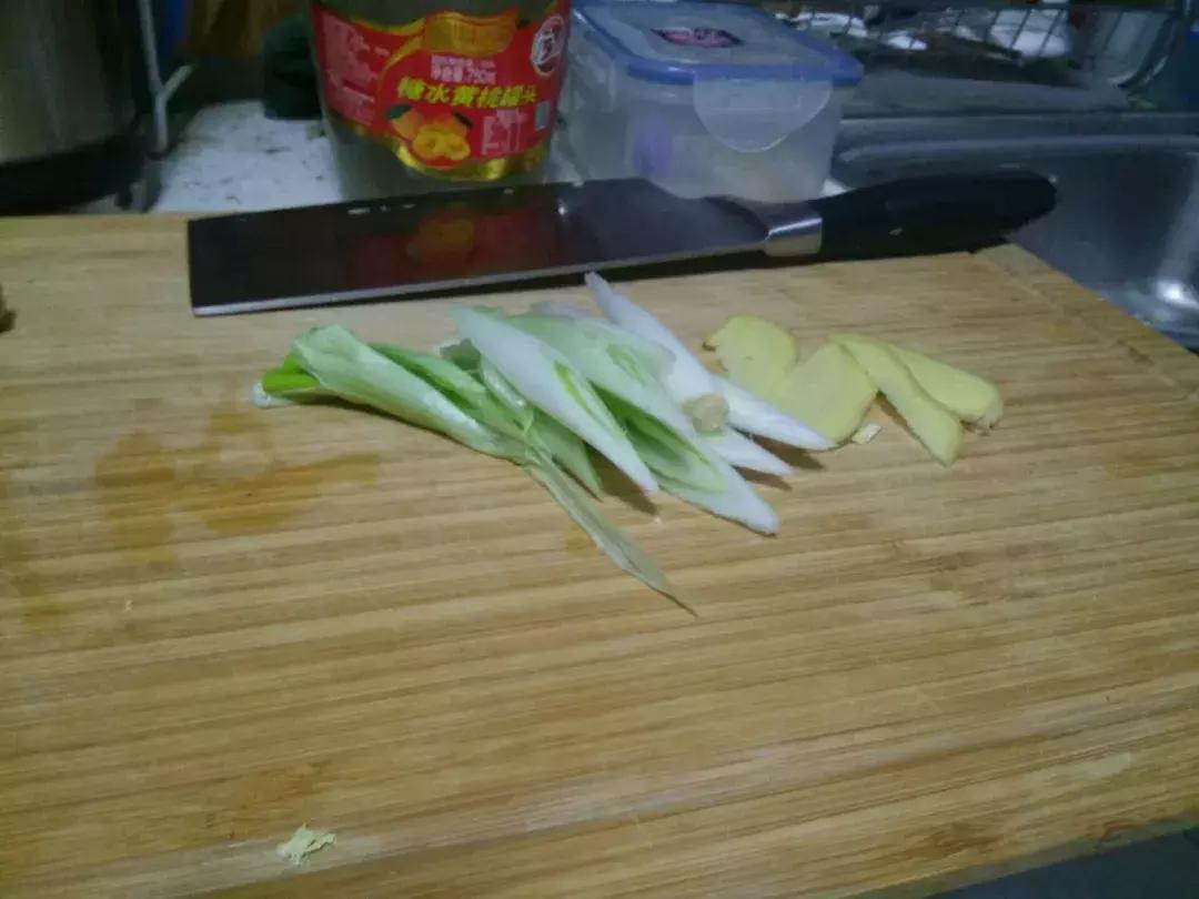 东北烀地瓜梗咸菜教程,东北烀咸菜疙瘩正宗做法