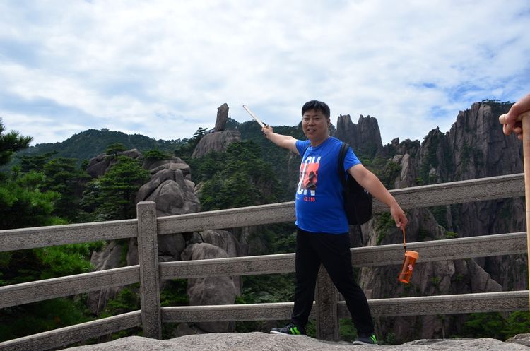 八月的黄山风景,独一无二的一品黄山