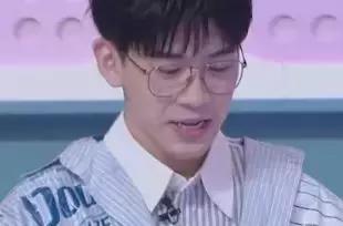 怎么找到适合自己的镜面口红色号,别再盲目追求大牌