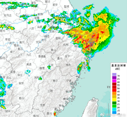“山竹”过境，多雨模式启动，门口的餐馆也是极好，就近吃点啥？