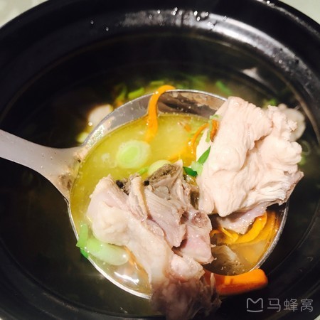 “山竹”过境，多雨模式启动，门口的餐馆也是极好，就近吃点啥？