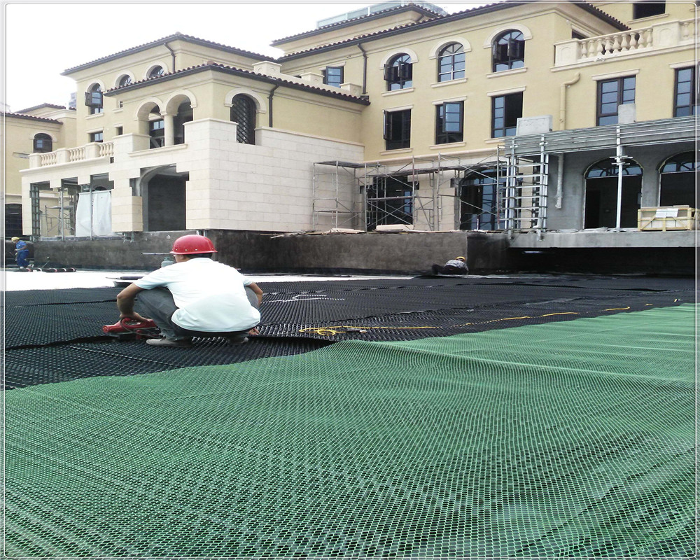 地下车库顶板防渗排水板厂家报价,车库顶板排水板完成后如何回填土